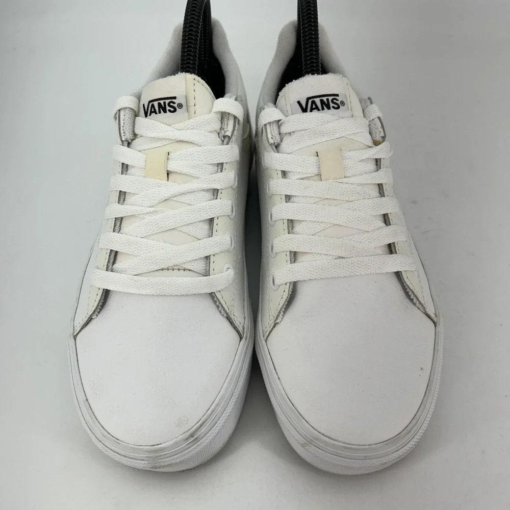 Vans Shoes Womens Size 7 Seldan Synthetic Leather Low Top Skate Sneakers - Picture 3 of 15